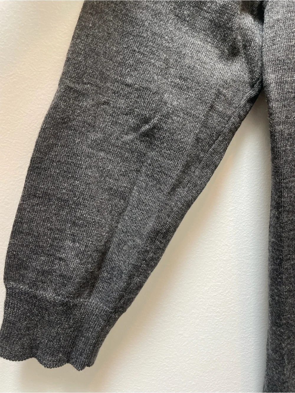 J. Crew Charcoal Gray 100% Merino Wool Sweater Size XS